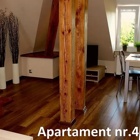 Hostel Uslugi Hotelarskie Jerzy Czarnecki *