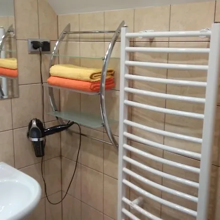 Hostel Uslugi Hotelarskie Jerzy Czarnecki